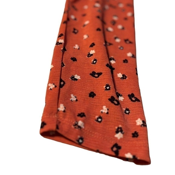 Copper Key Rich Coral Mauve 3/4 Sleeve Floral Button-Front Dress - Picture 4 of 7